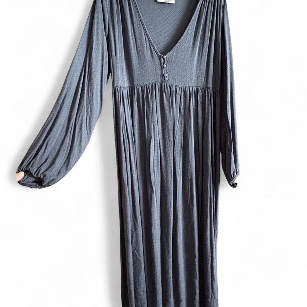 Motherhood Maternity flowy maxi dress